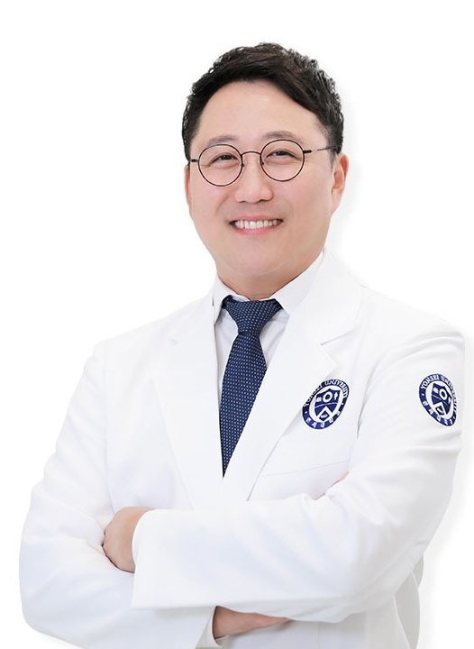 Dr. Koo Pil-mo